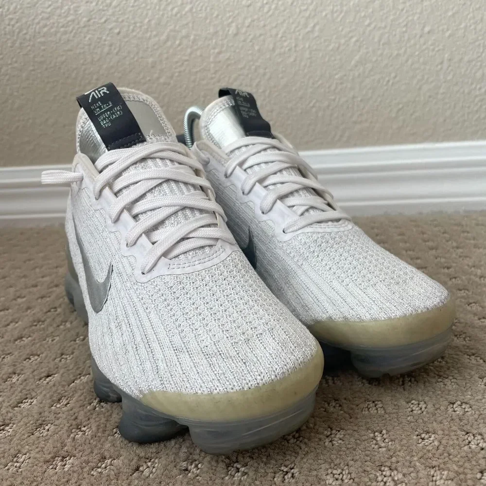 Nike Youth Air‎ Vapormax Flyknit 3 Sneakers Shoes 5.5Y White Silver BQ5238-101